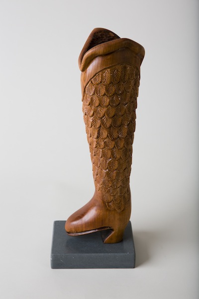 Boot Too, Image 1